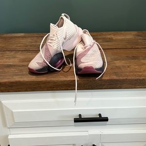 Nike Air Zoom SuperRep Hiit size 7- UPDATED